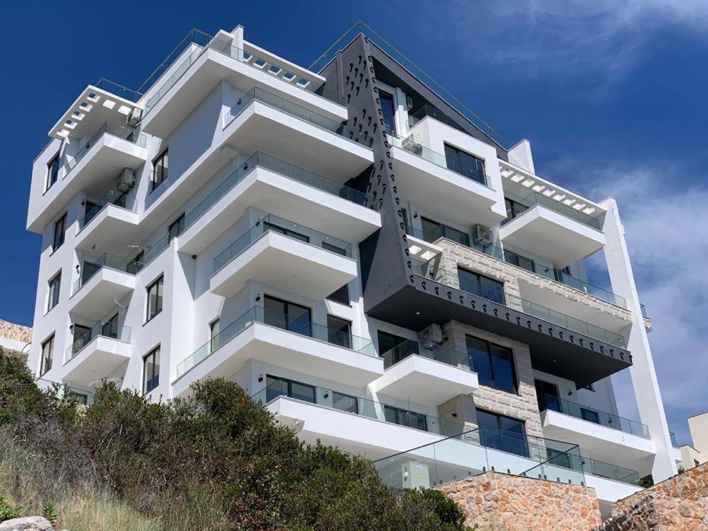 Lux Apartments Pinctada Dobra Voda Exterior photo